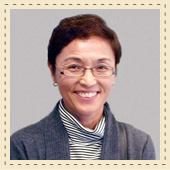 講師